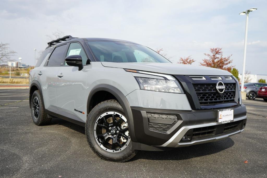 new 2024 Nissan Pathfinder car, priced at $39,267