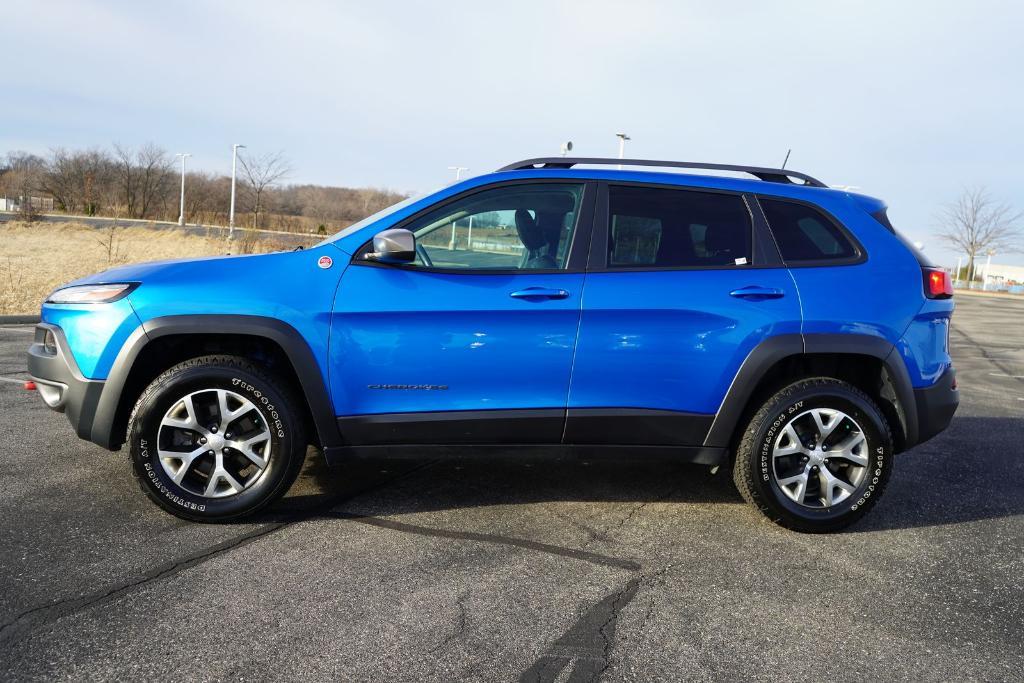 used 2017 Jeep Cherokee car, priced at $18,250