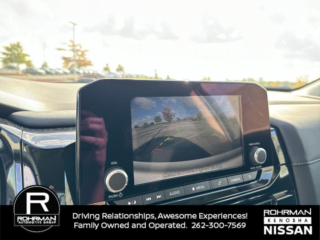 new 2025 Nissan Pathfinder car, priced at $32,810