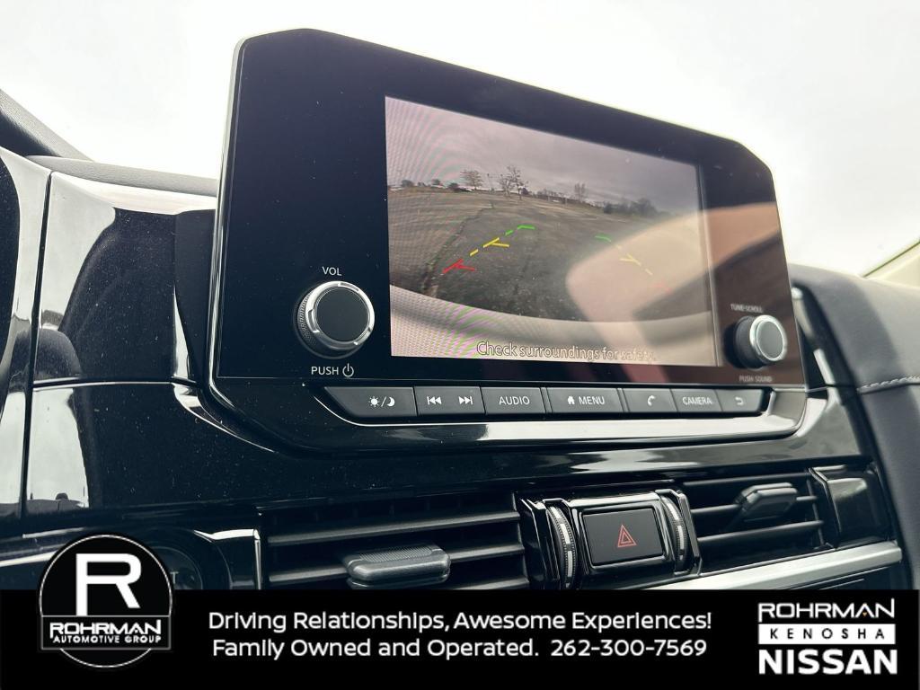 new 2025 Nissan Pathfinder car, priced at $32,775