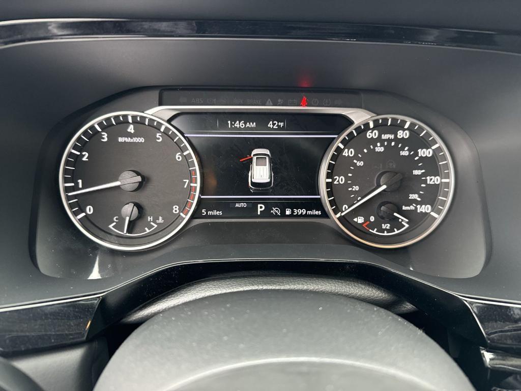 new 2025 Nissan Pathfinder car, priced at $32,775