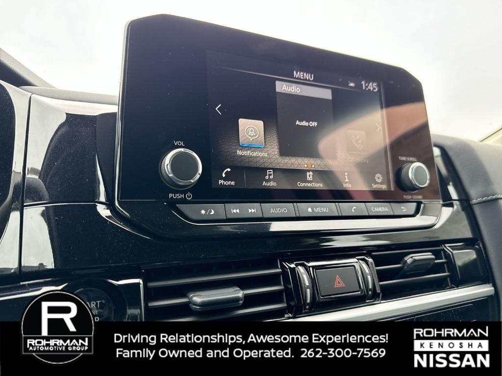 new 2025 Nissan Pathfinder car, priced at $32,775