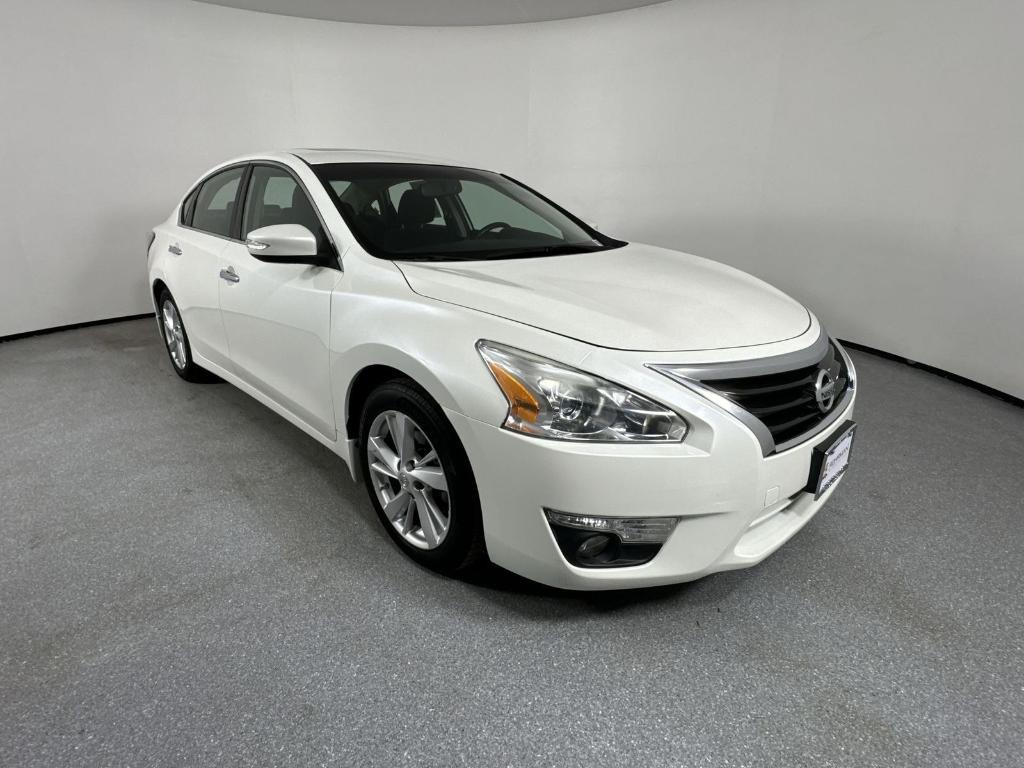 used 2014 Nissan Altima car, priced at $10,104