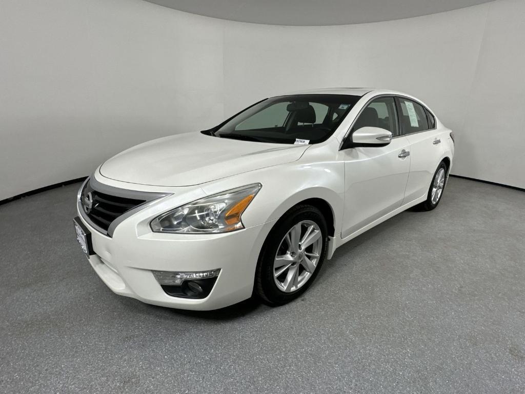 used 2014 Nissan Altima car, priced at $10,104