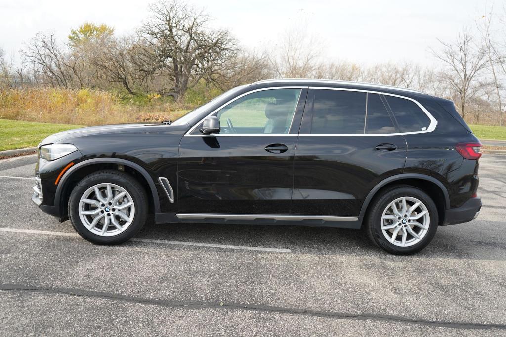 used 2022 BMW X5 car, priced at $39,999