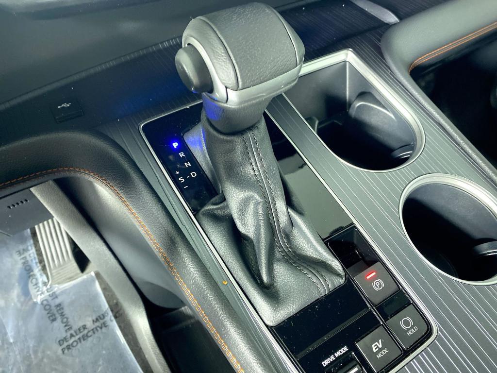 used 2023 Toyota Sienna car, priced at $45,566