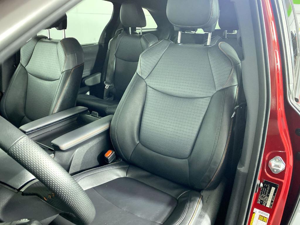 used 2023 Toyota Sienna car, priced at $45,566