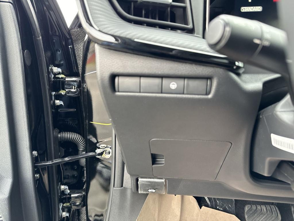 new 2026 Nissan Kicks car, priced at $28,030