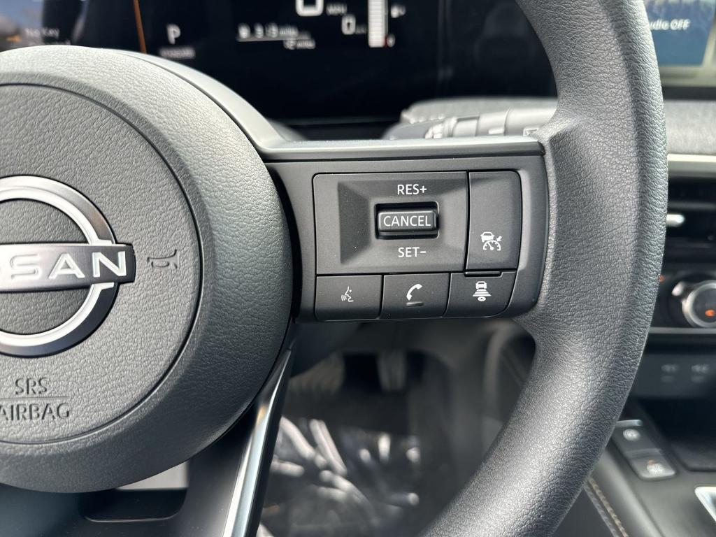 new 2025 Nissan Kicks car, priced at $24,996