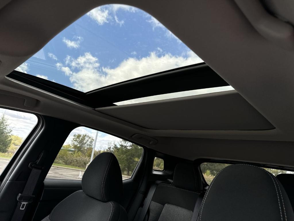 new 2025 Nissan Kicks car, priced at $24,996