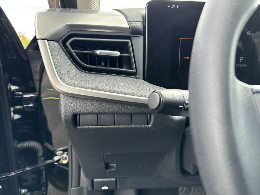 new 2025 Nissan Kicks car, priced at $24,996