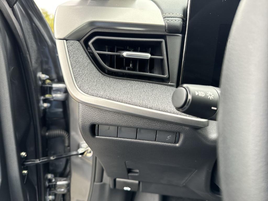 new 2026 Nissan Kicks car, priced at $24,917