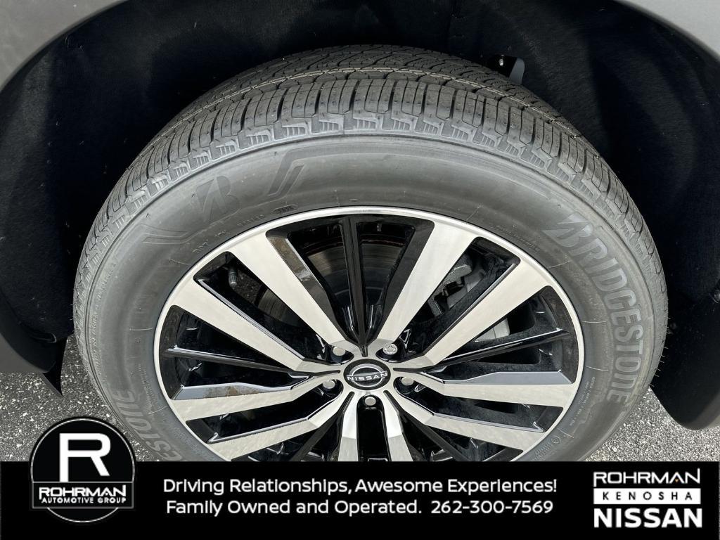 new 2025 Nissan Pathfinder car, priced at $43,846