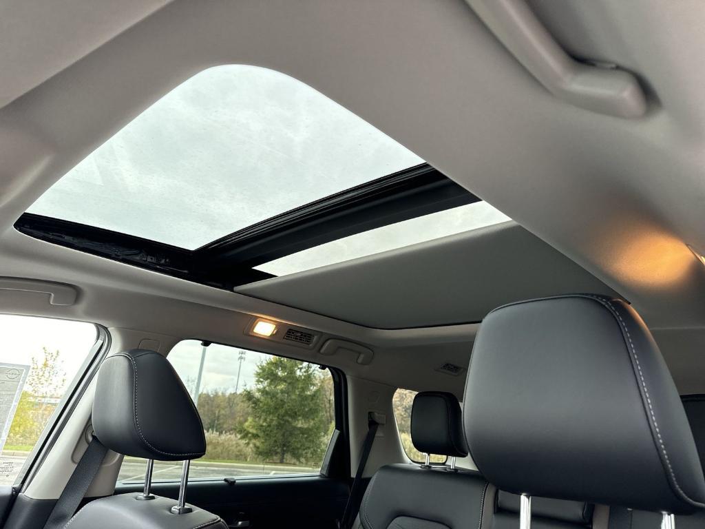 new 2025 Nissan Pathfinder car, priced at $43,846