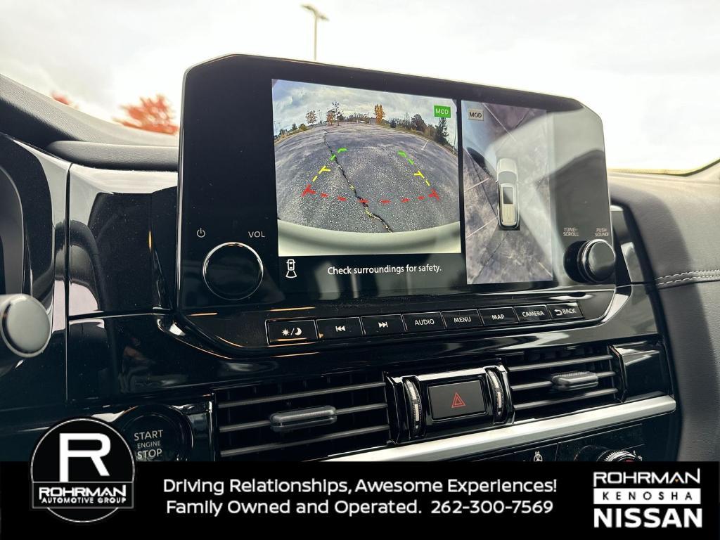 new 2025 Nissan Pathfinder car, priced at $43,846