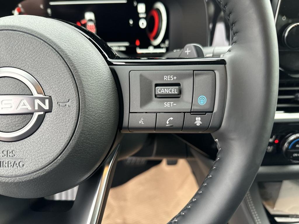 new 2025 Nissan Pathfinder car, priced at $43,846