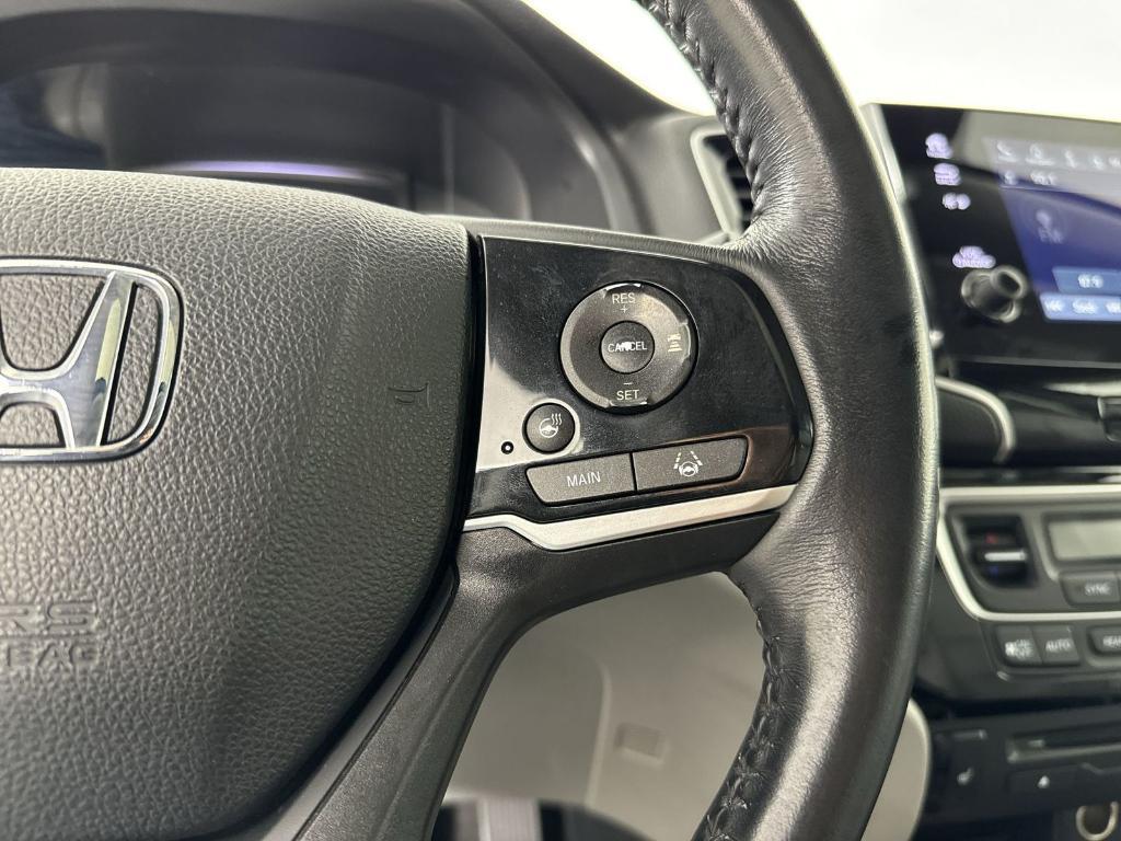 used 2020 Honda Pilot car, priced at $24,001