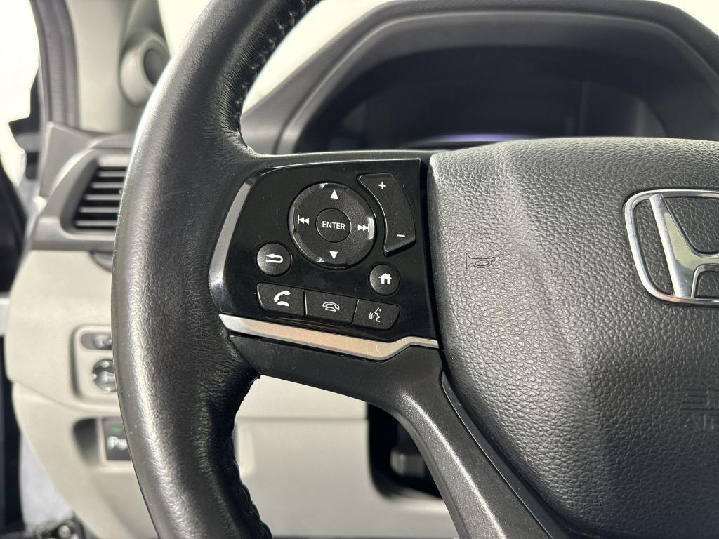 used 2020 Honda Pilot car, priced at $24,001