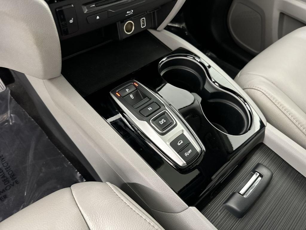 used 2020 Honda Pilot car, priced at $24,001