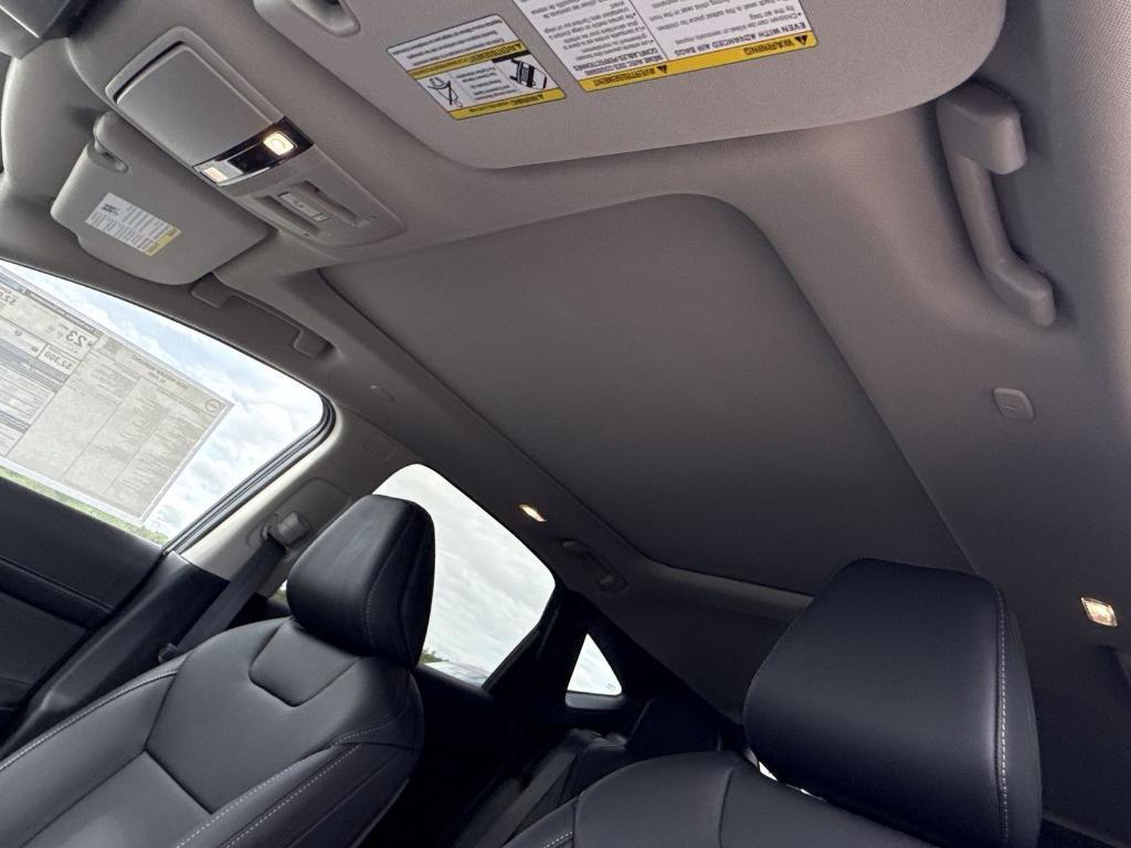 new 2025 Nissan Murano car, priced at $39,660