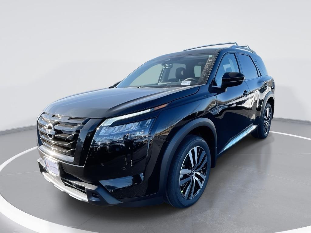 new 2025 Nissan Pathfinder car, priced at $47,753