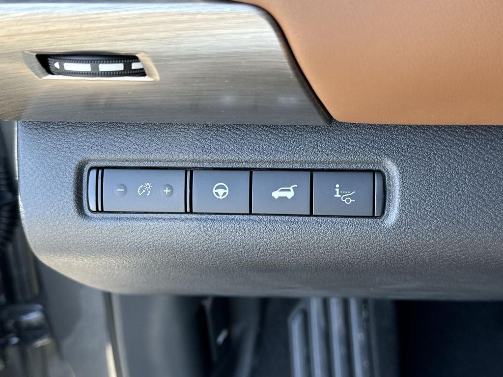 new 2025 Nissan Pathfinder car, priced at $44,666