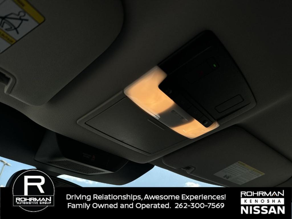 new 2025 Nissan Pathfinder car, priced at $33,225