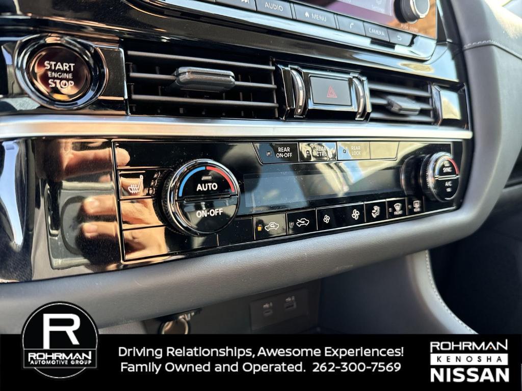 new 2025 Nissan Pathfinder car, priced at $33,225