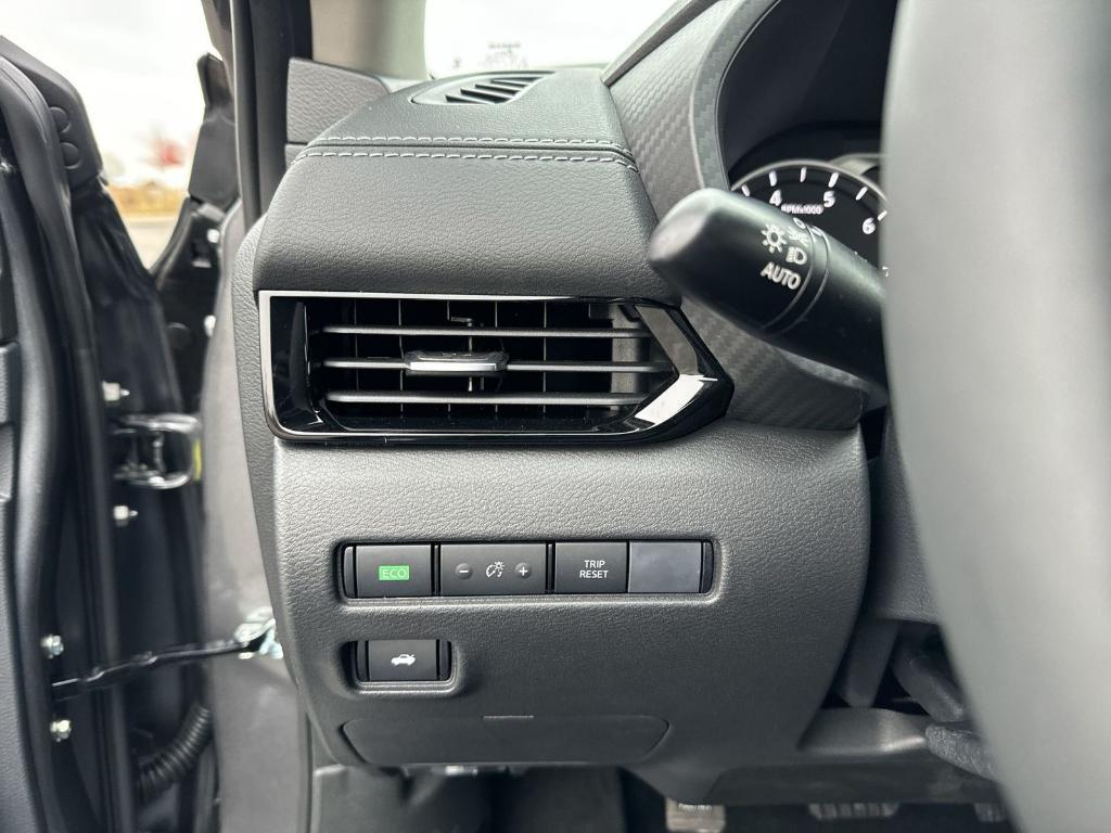 new 2025 Nissan Sentra car, priced at $19,685