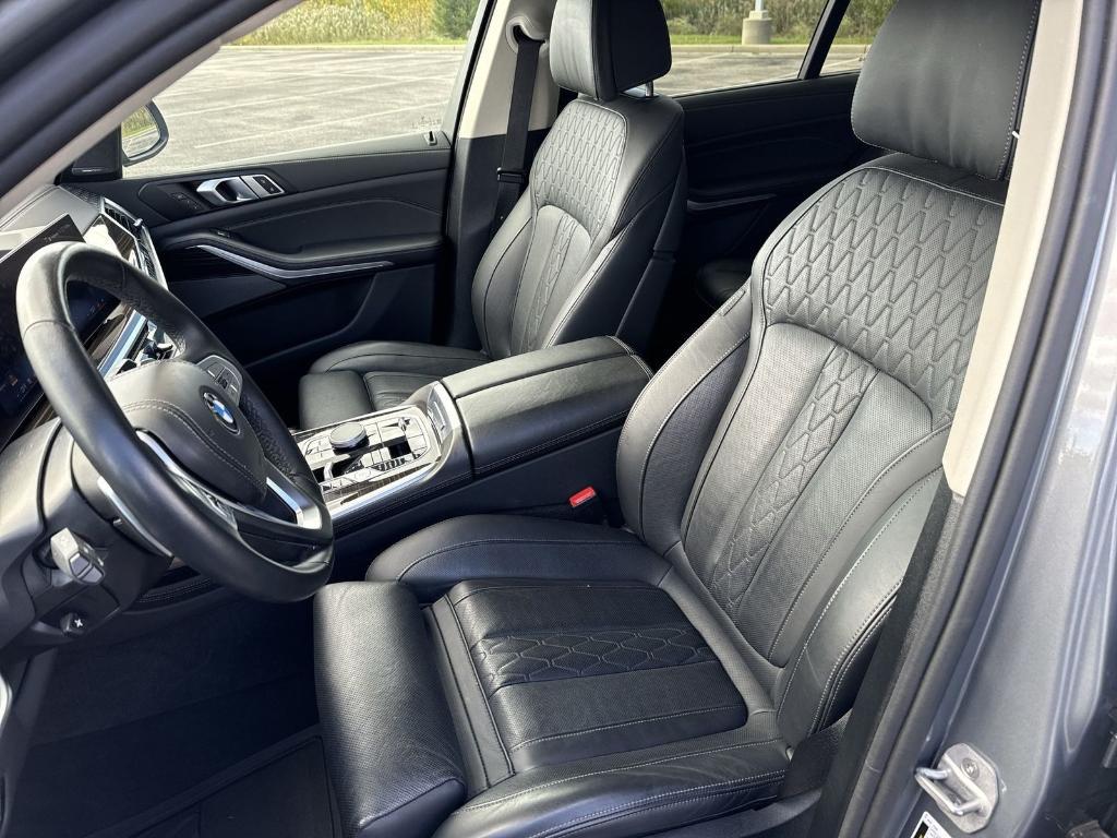 used 2025 BMW X7 car, priced at $59,513