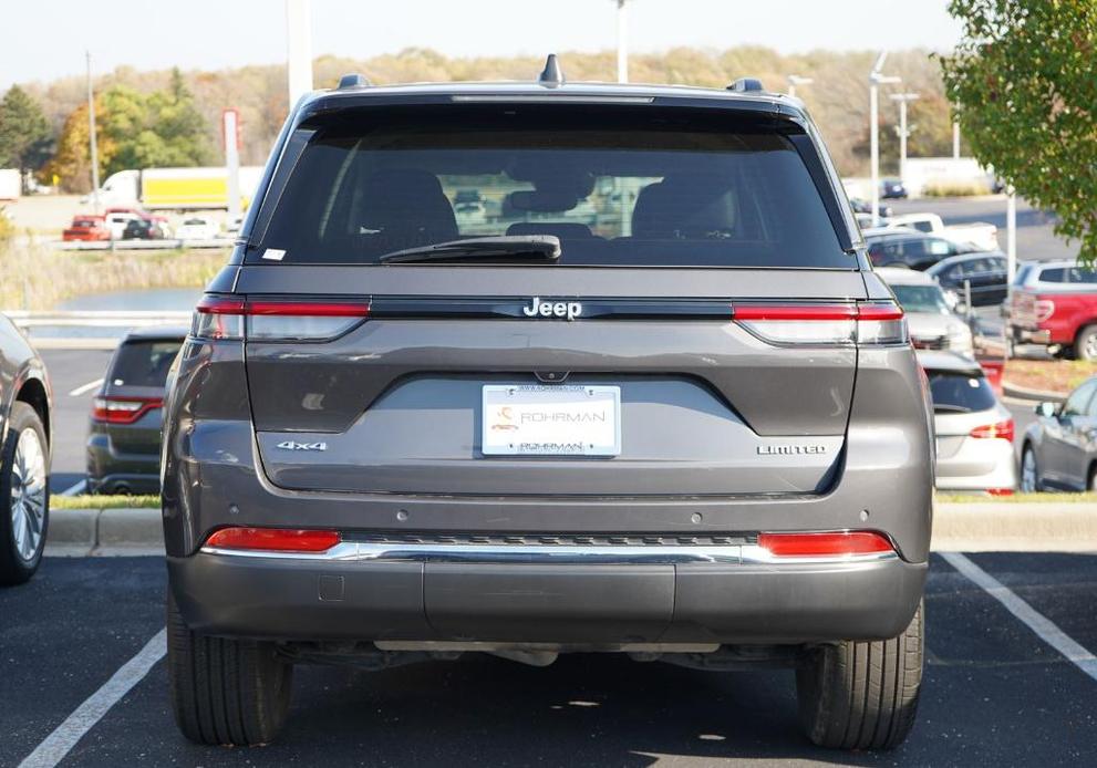 used 2022 Jeep Grand Cherokee car, priced at $27,777