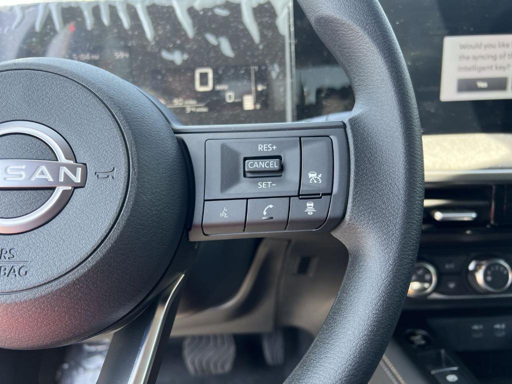new 2025 Nissan Kicks car, priced at $28,625