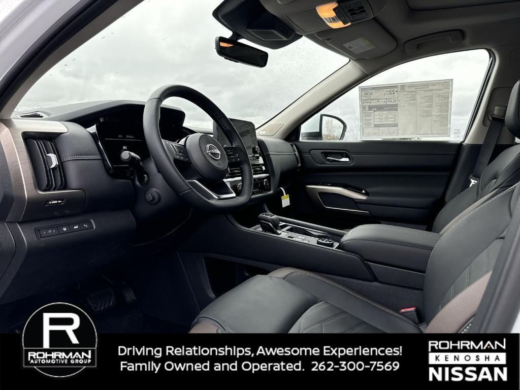 new 2025 Nissan Pathfinder car, priced at $44,131