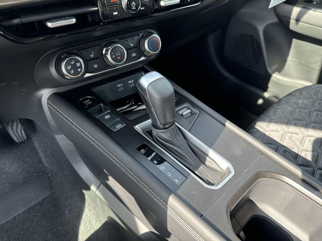 new 2025 Nissan Kicks car, priced at $24,991