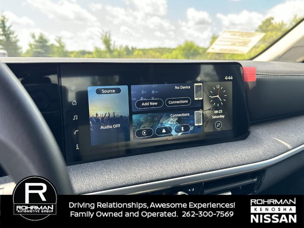 new 2025 Nissan Kicks car, priced at $25,081