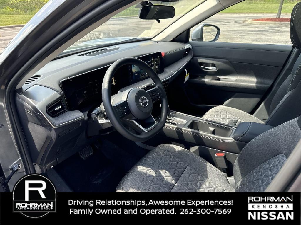 new 2025 Nissan Kicks car, priced at $25,081