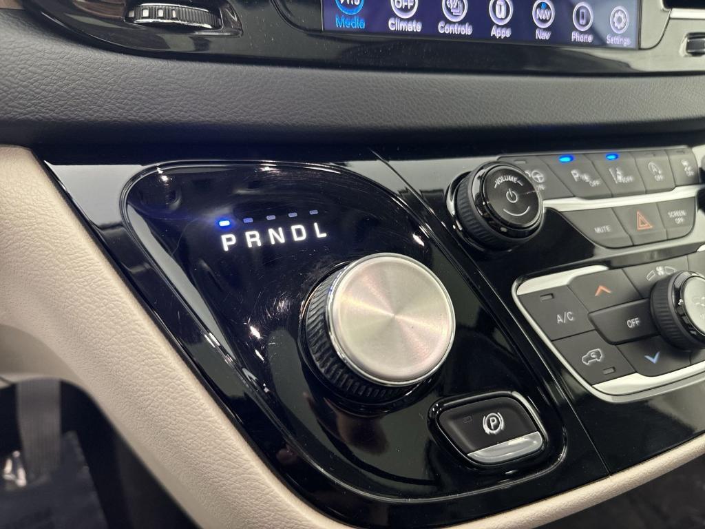 used 2019 Chrysler Pacifica car, priced at $17,323
