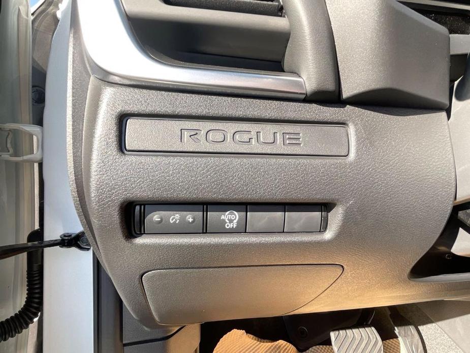 new 2025 Nissan Rogue car, priced at $27,516