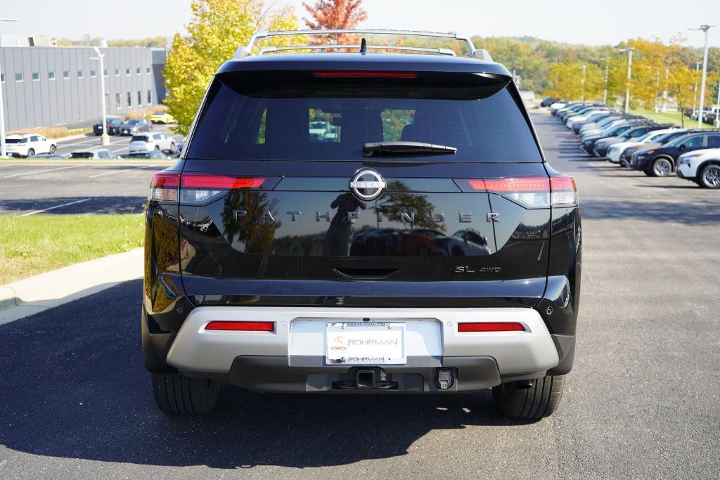 new 2024 Nissan Pathfinder car, priced at $40,407