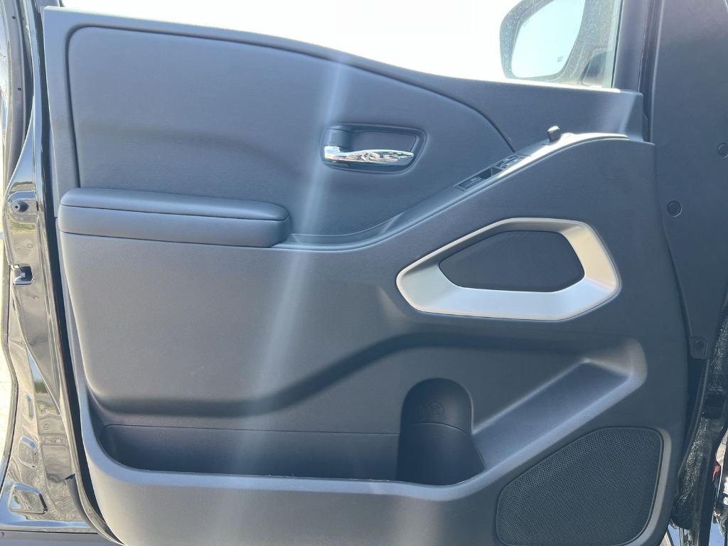 new 2025 Nissan Frontier car, priced at $36,020