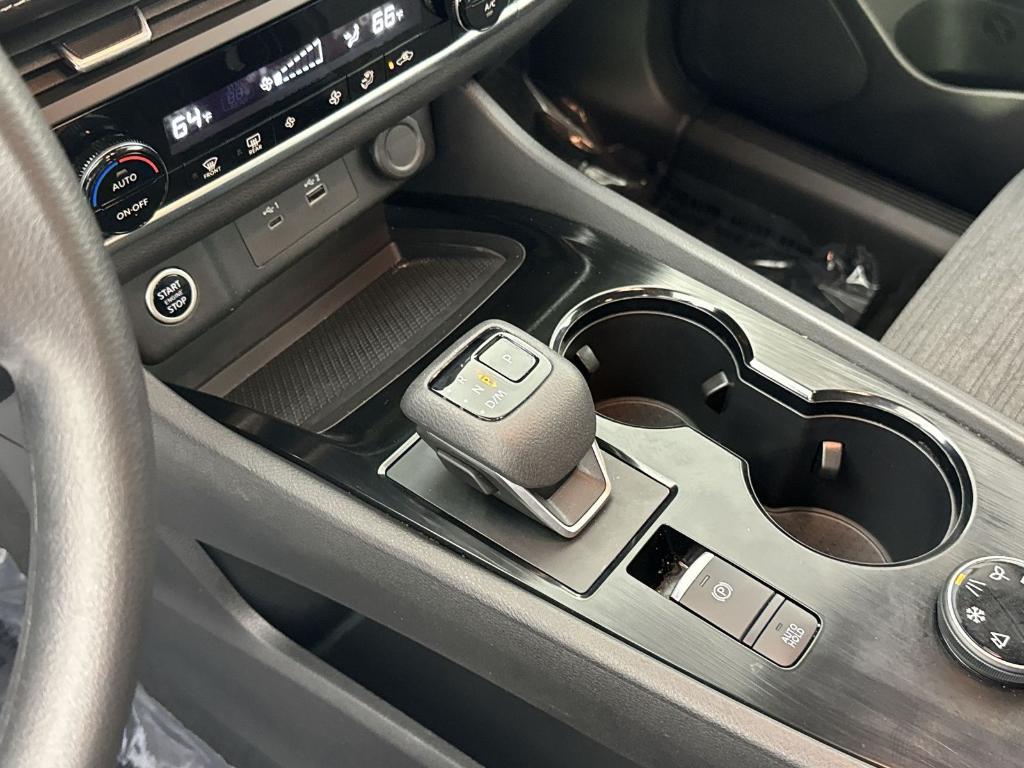 used 2023 Nissan Rogue car, priced at $25,001