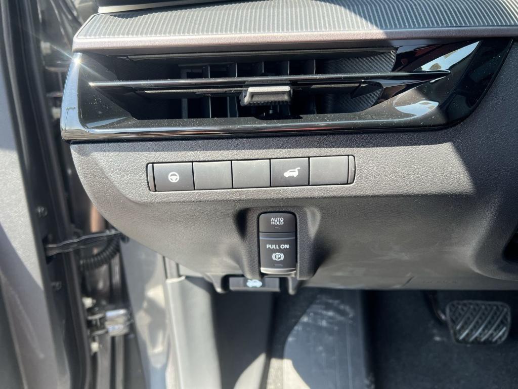 new 2025 Nissan Murano car, priced at $38,775