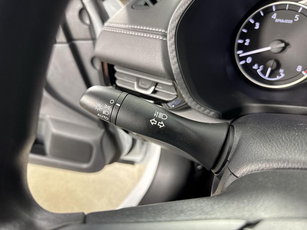 new 2025 Nissan Sentra car, priced at $21,978