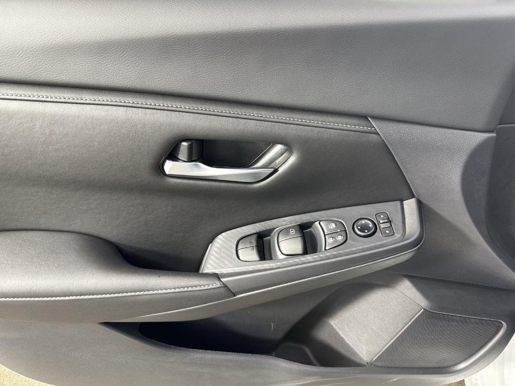 new 2025 Nissan Sentra car, priced at $21,978