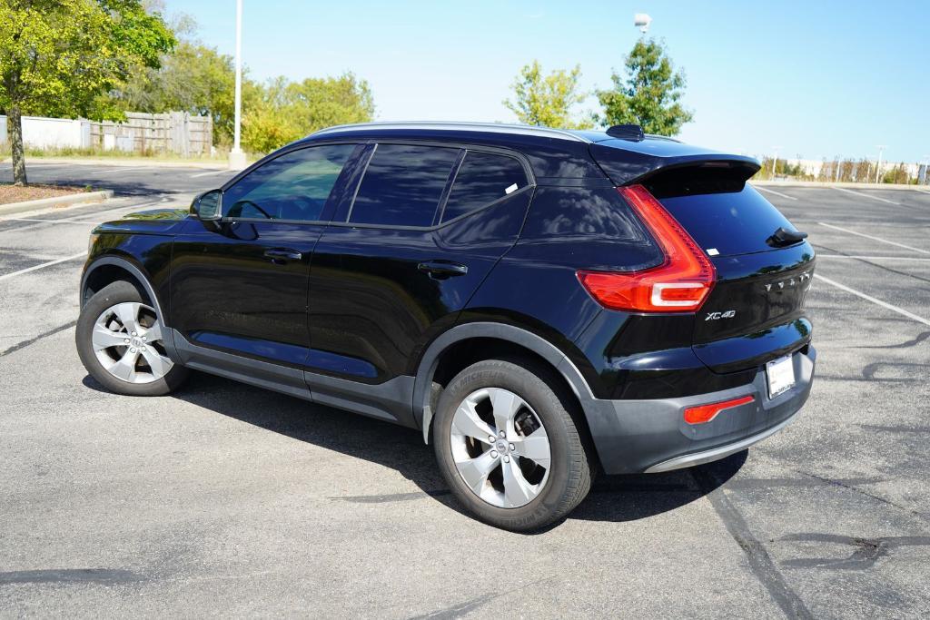 used 2021 Volvo XC40 car, priced at $24,763