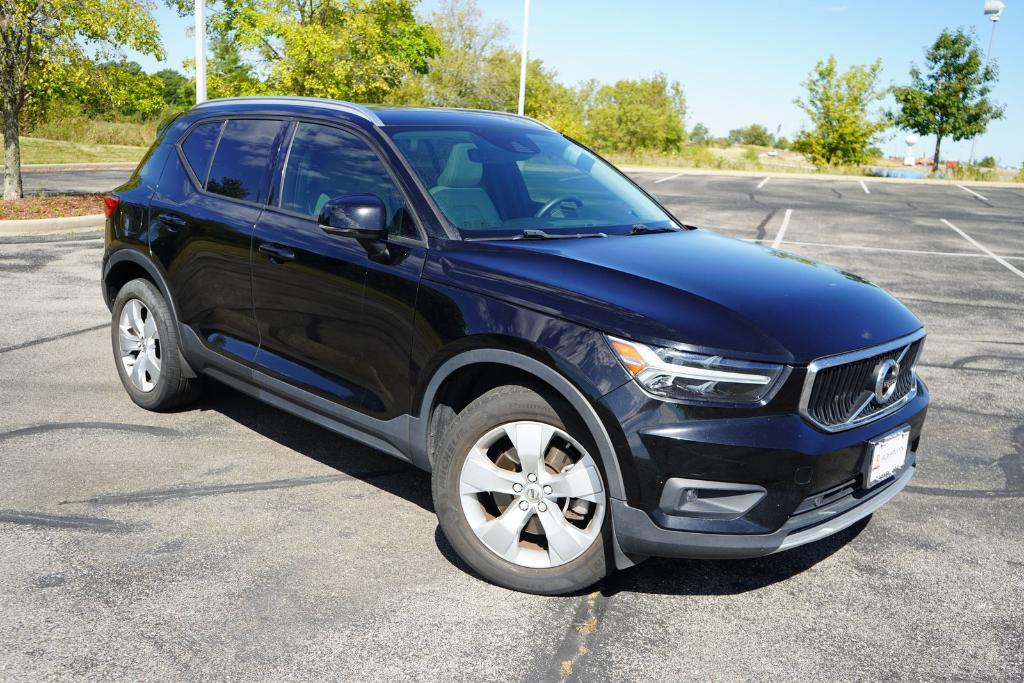 used 2021 Volvo XC40 car, priced at $24,763