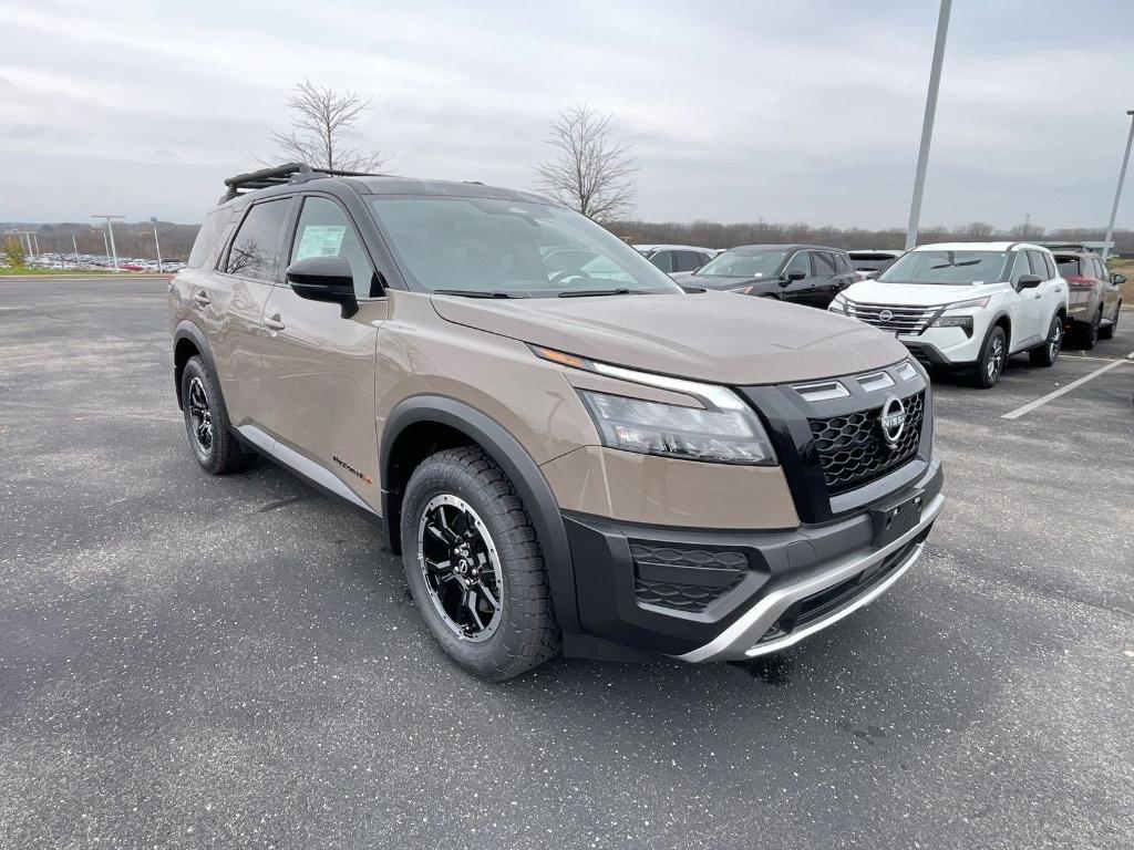 new 2025 Nissan Pathfinder car, priced at $41,039