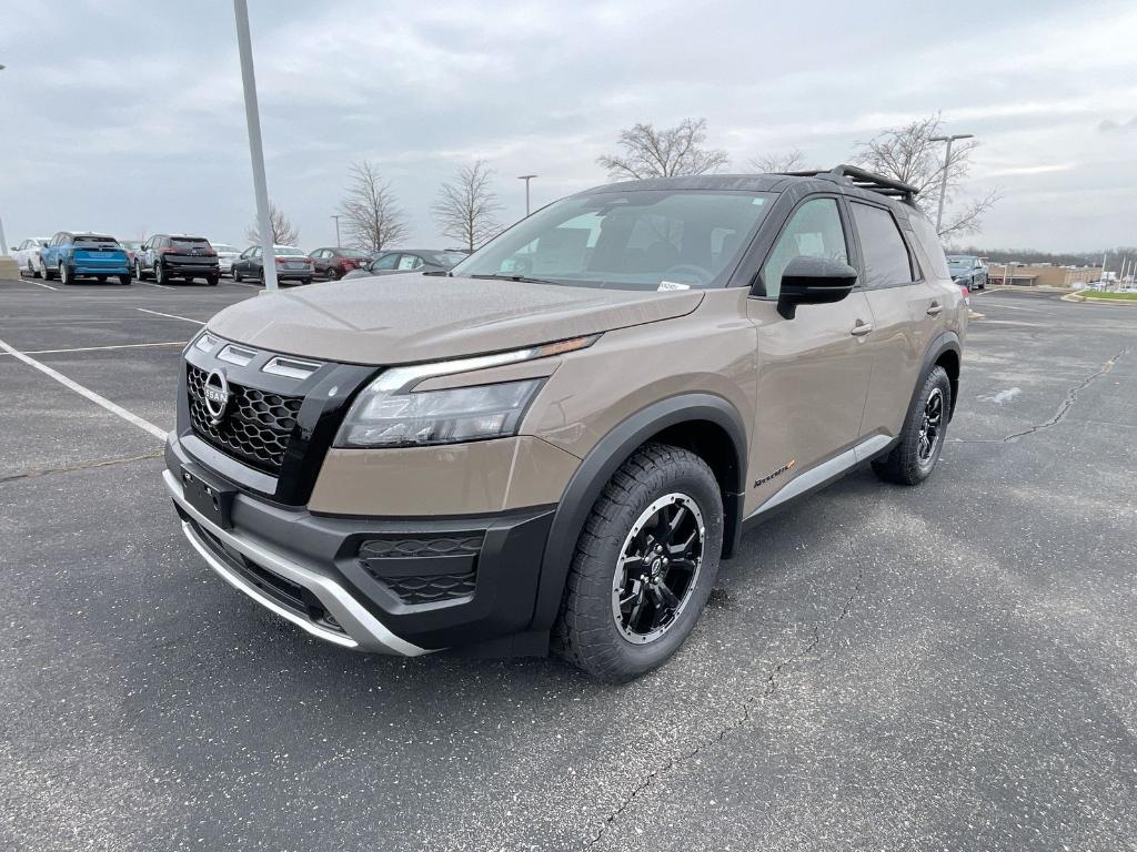 new 2025 Nissan Pathfinder car, priced at $41,039