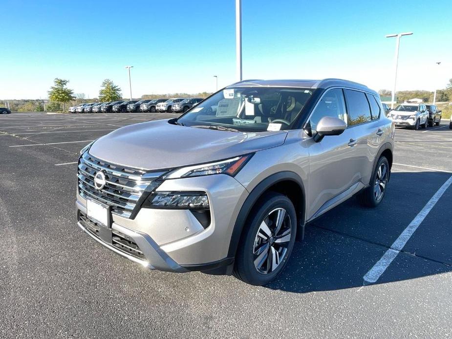 new 2024 Nissan Rogue car, priced at $33,992