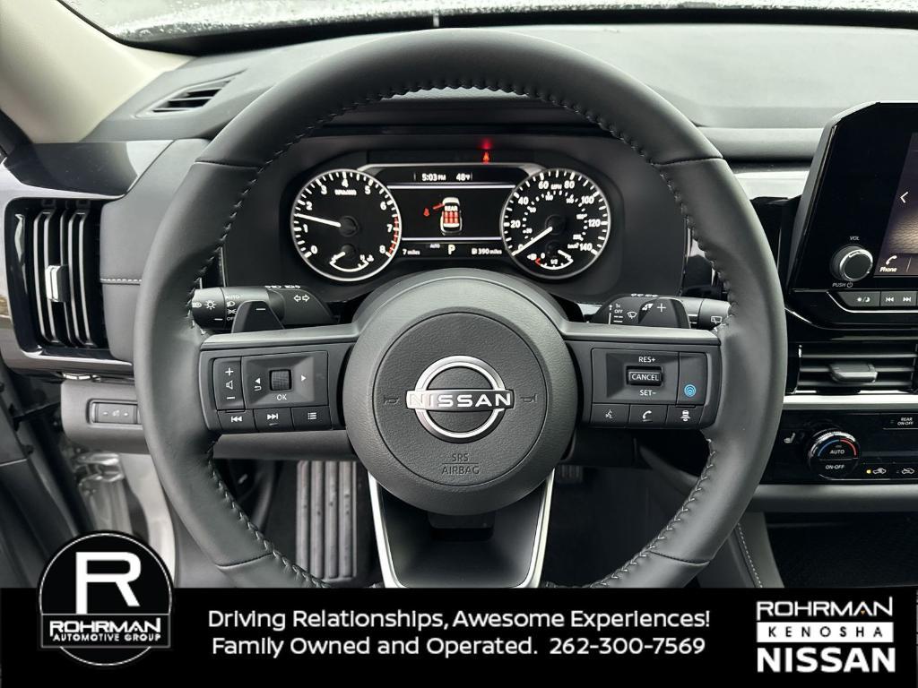 new 2025 Nissan Pathfinder car, priced at $32,775